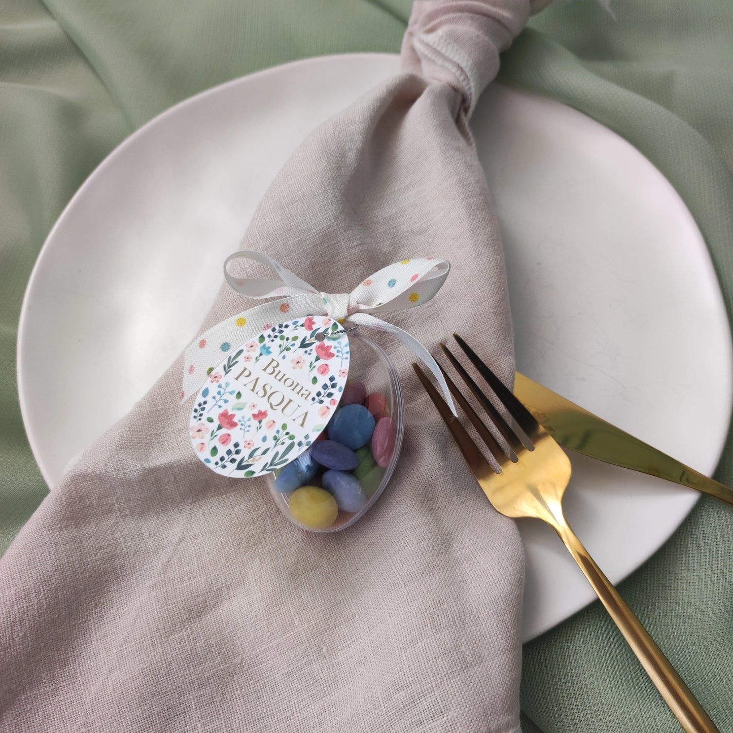 Ovetto segnaposto di pasqua