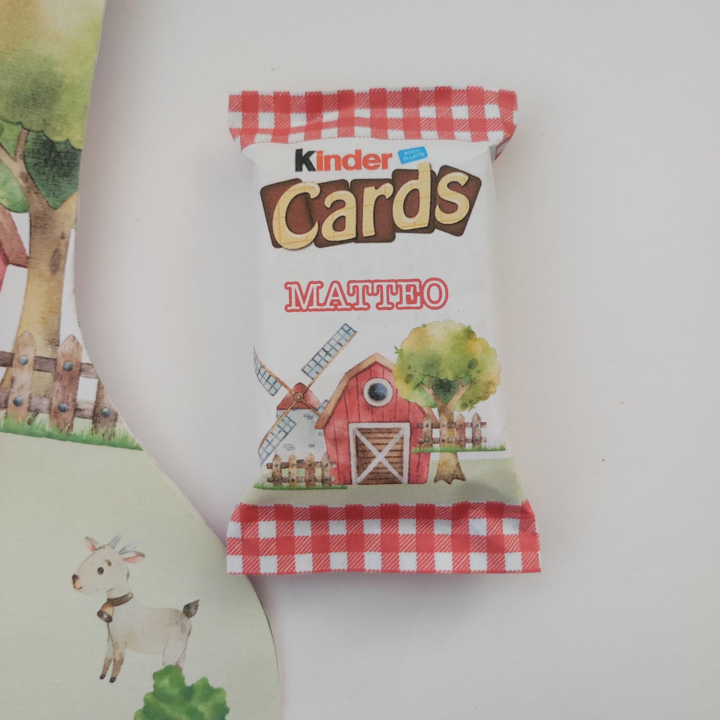 Calza della befana in carta con snack personalizzati