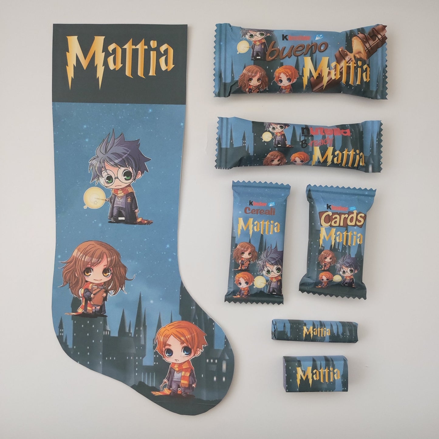 Calza della befana in carta con snack personalizzati