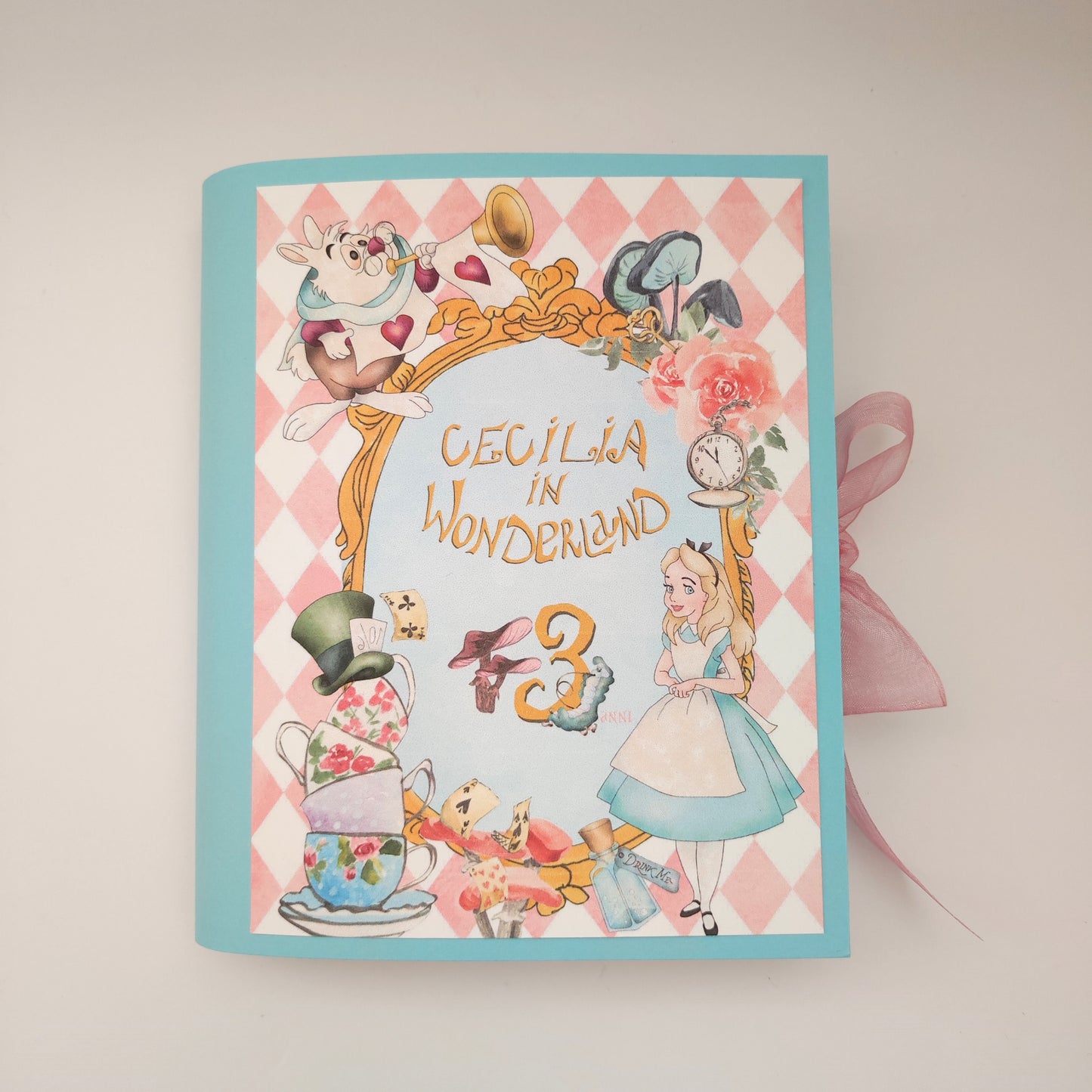 Scatola a forma di libro Tema Alice nel paese delle meraviglie, regalo per festa